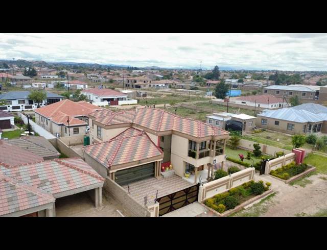 4 BEDROOM HOUSE FOR SALE IN MANKWENG